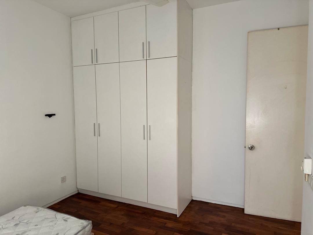Blu constellation for rent - photo 12