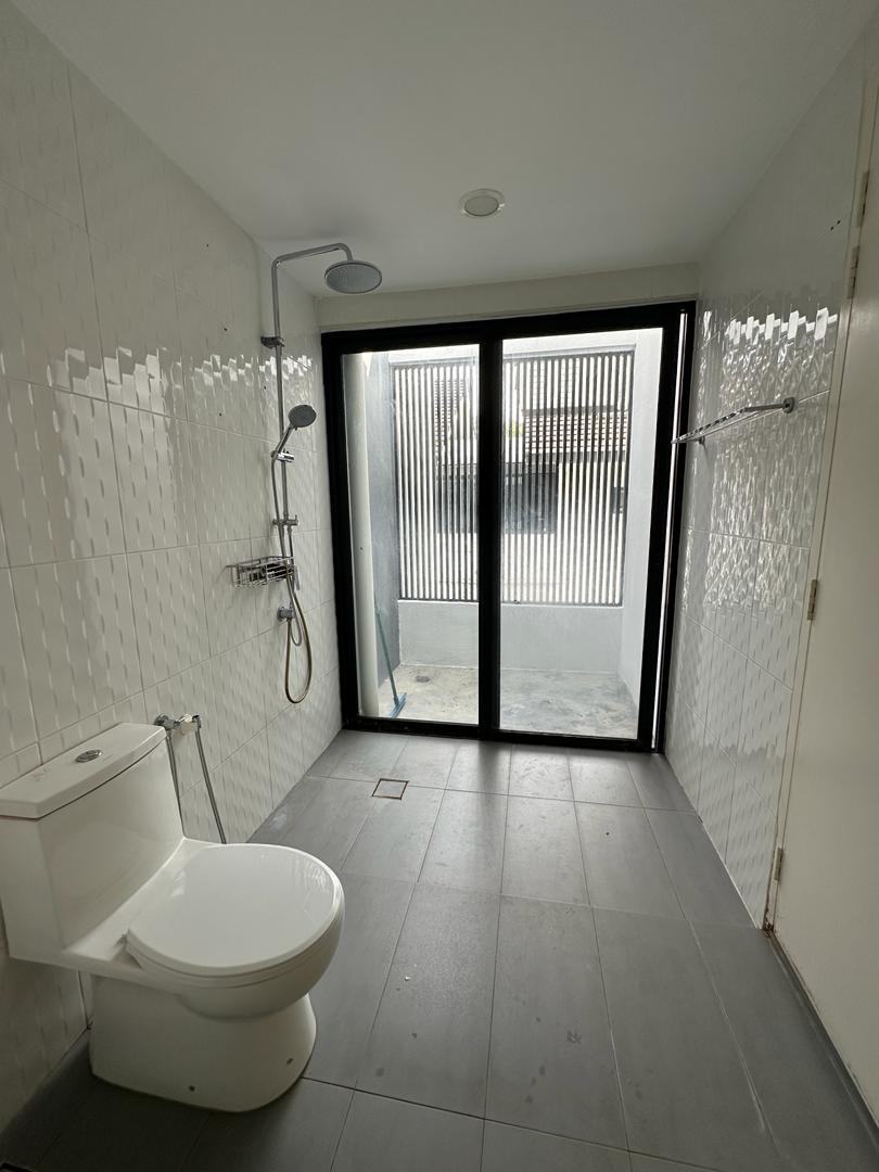 Blu constellation for rent - photo 8