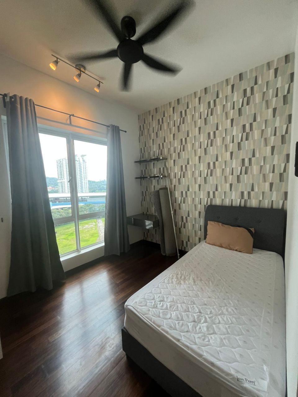 Glomac residence for rent - photo 10