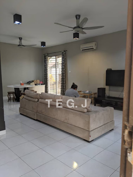 2sty Cluster Semi-D Aman Perdana Klang