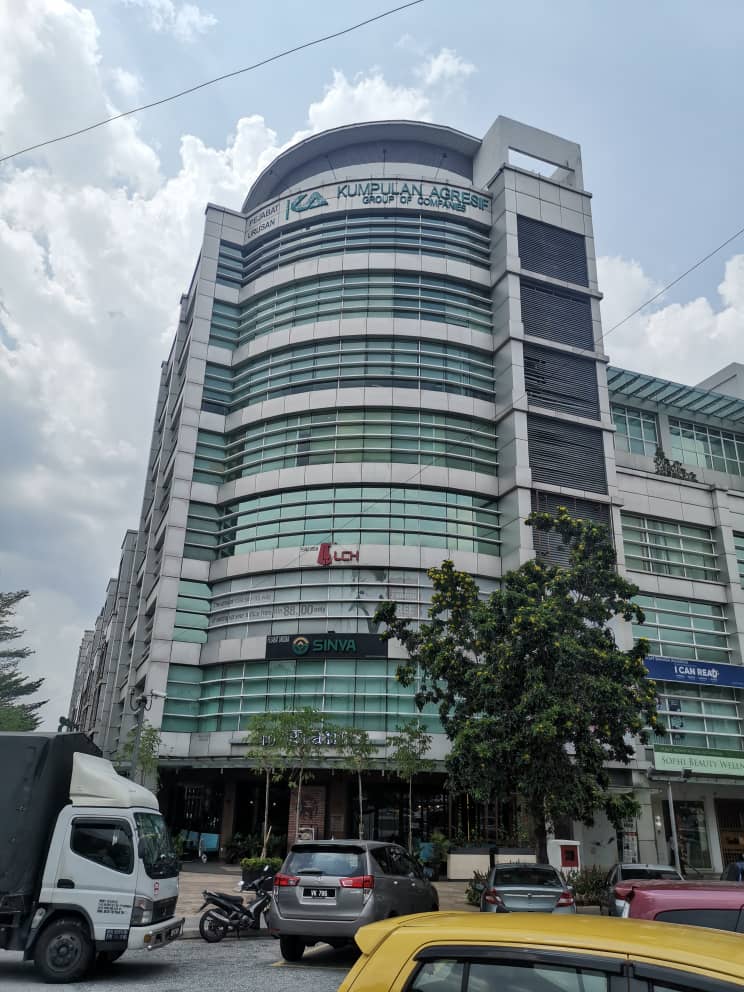 Commercial IOI Boulevard Prestigious