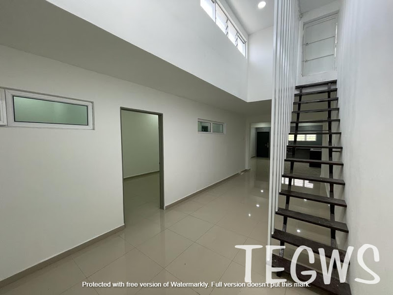 Klang Beautiful Single Storey Full Renovated - photo 2