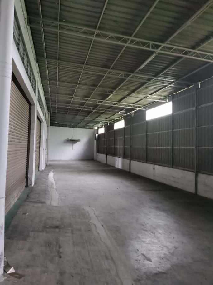 Batu Maung  Solok Beringin Dauble Storey Factory - photo 3