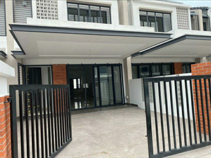 Elmina Green Double Storey Sungai Buloh