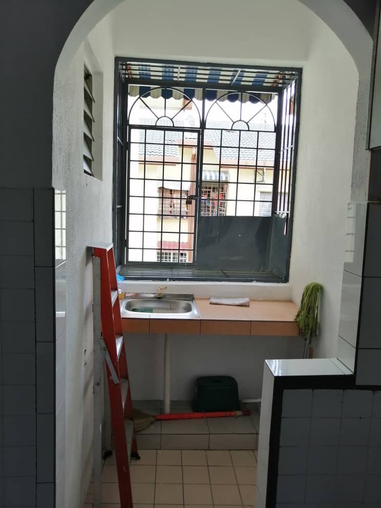 Good Condition Apartment Taman Desa - photo 6
