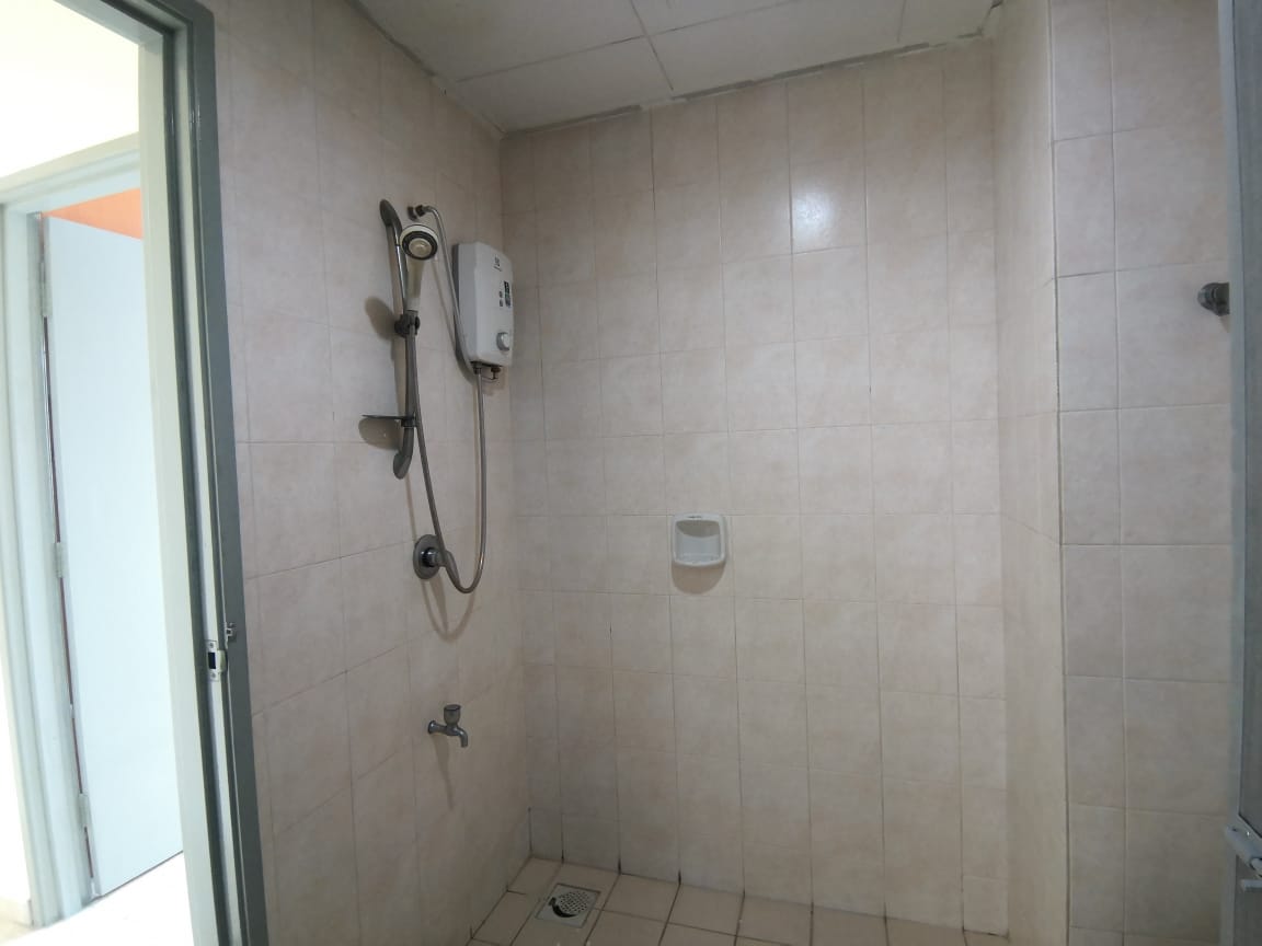 Millennium Place Condo by Dionne - photo 6
