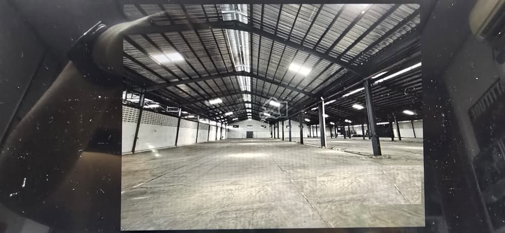 Factory/Warehouse - photo 2