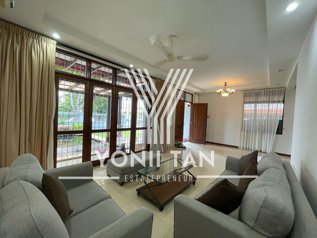 Halaman York - photo 3