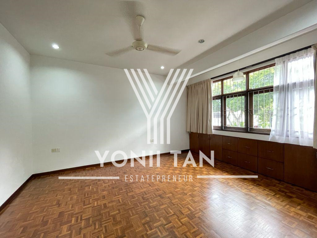Halaman York - photo 8