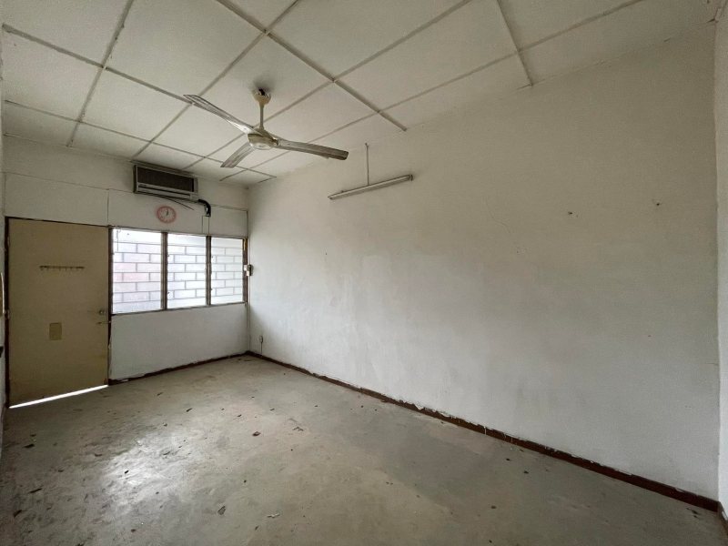 Pantai Jerjak 2 Storey Terrace - photo 2