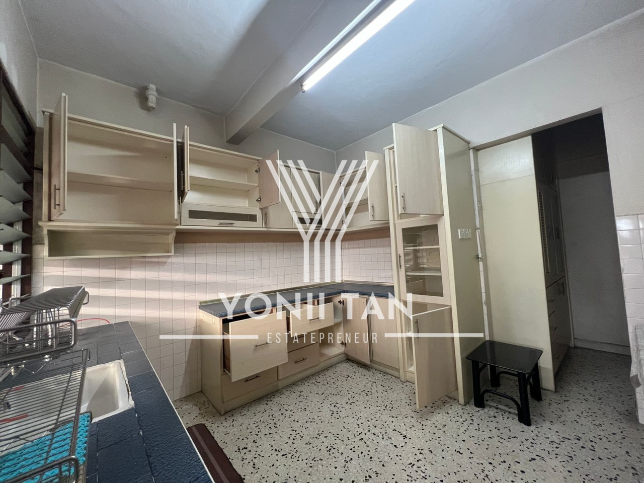 Air Itam  2 Storey Bungalow - photo 4