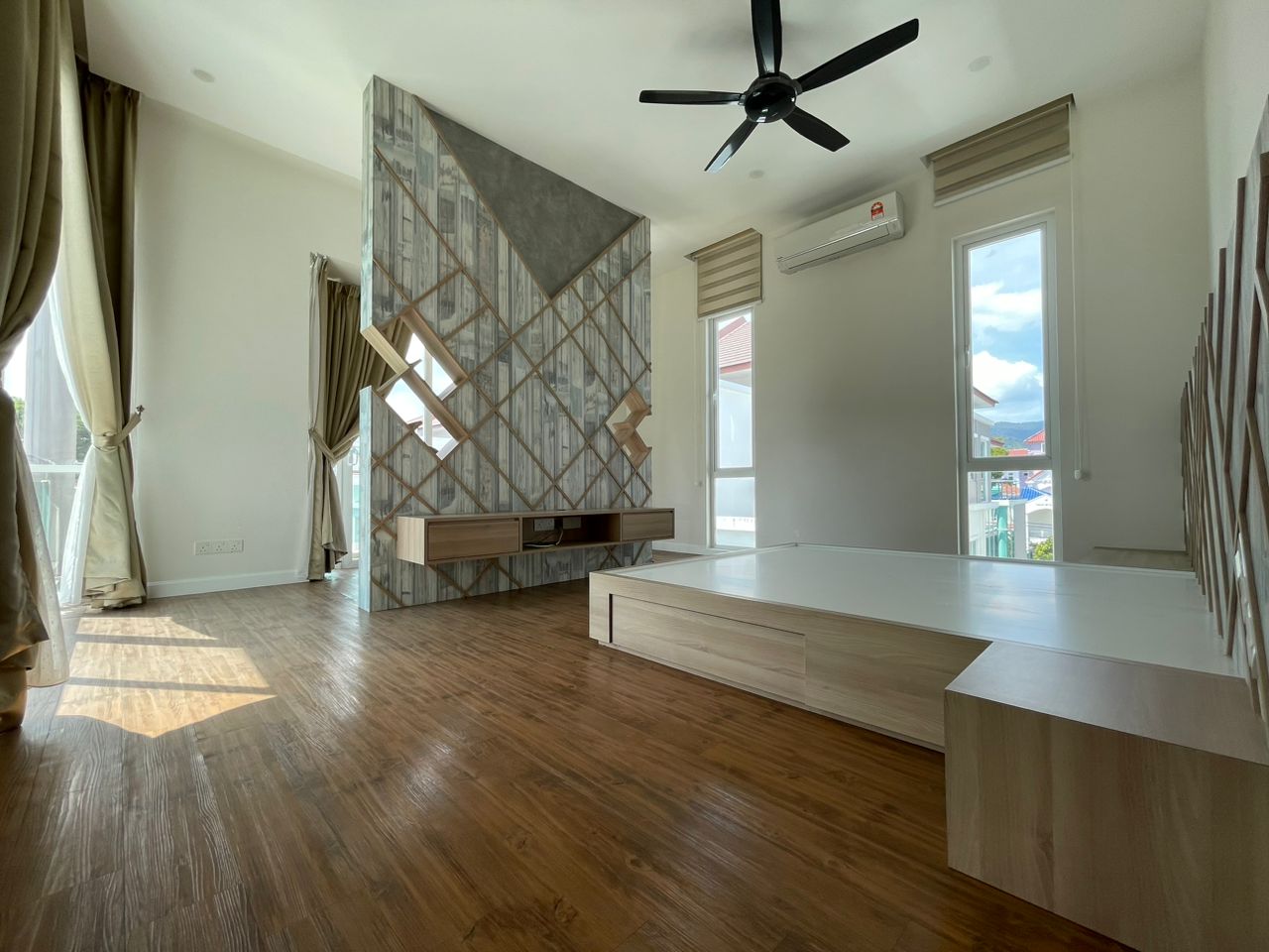 Vermont Villa Modern Bungalow with Pool n Lift - photo 2