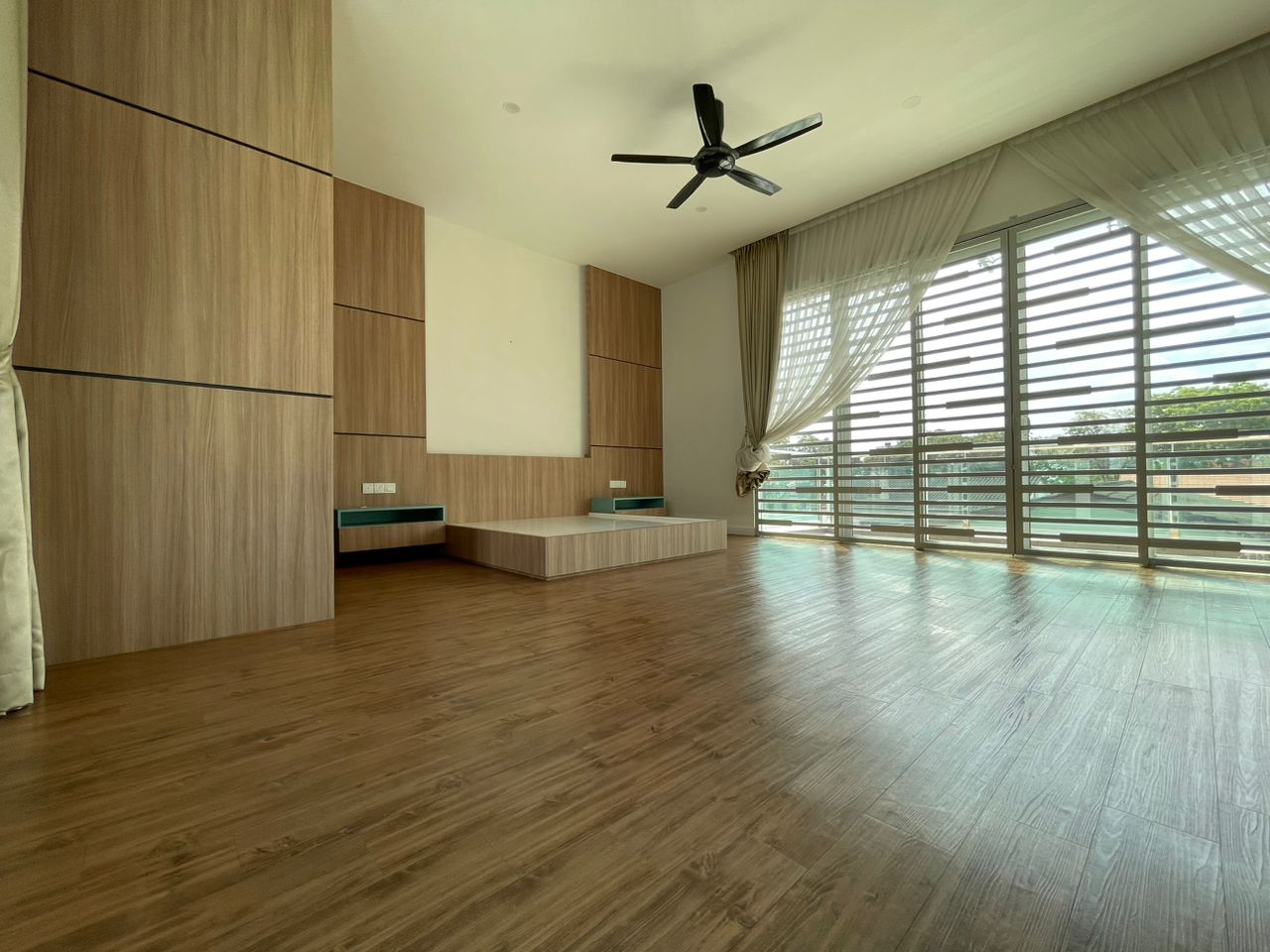 Vermont Villa Modern Bungalow with Pool n Lift - photo 4
