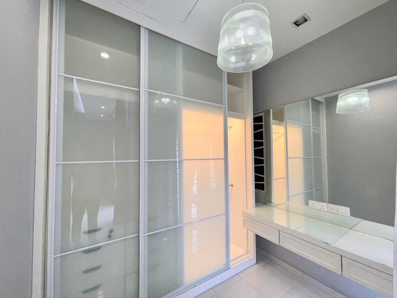 J Setia Pearl Island 3 Storey Terrace - photo 6