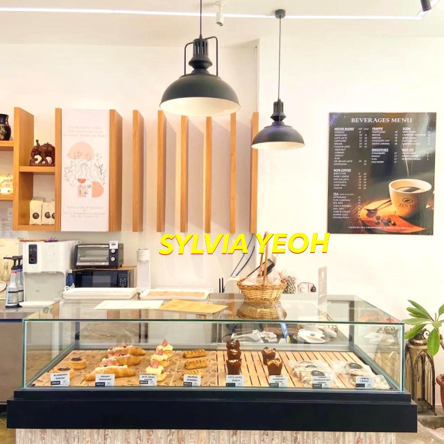 Lebuh Pantai 2 Storey Shop Cafe Georgetown Beach - photo 6