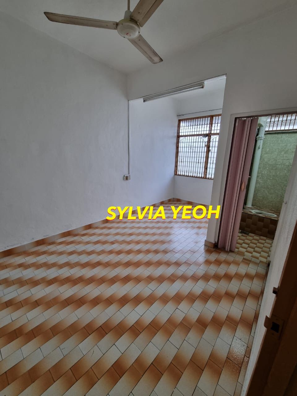 Jalan Chong Lye Hock Terrace House Tanjung Tokong - photo 10