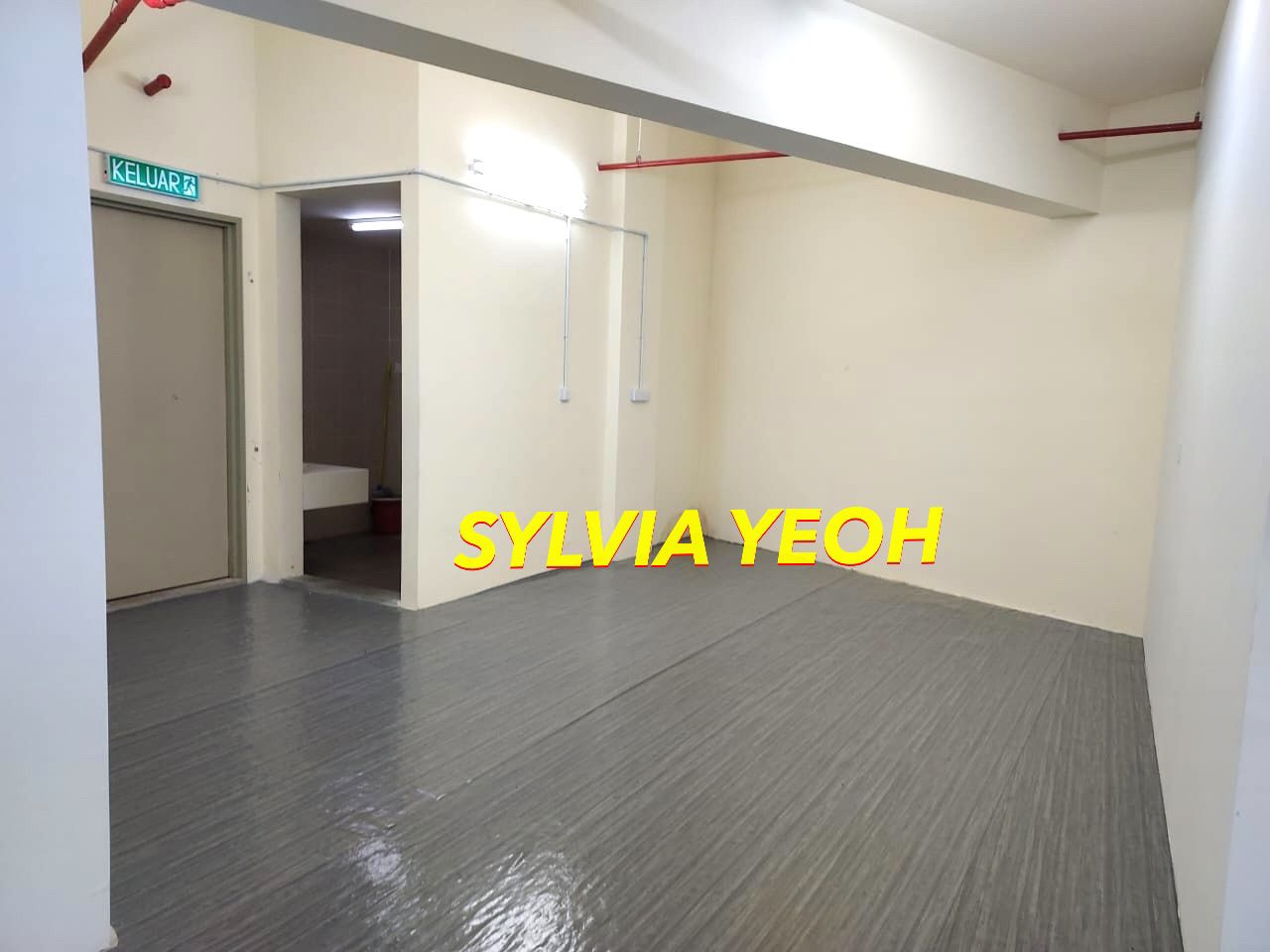 Southbay Plaza 4500sf Batu Maung With Lift - photo 6