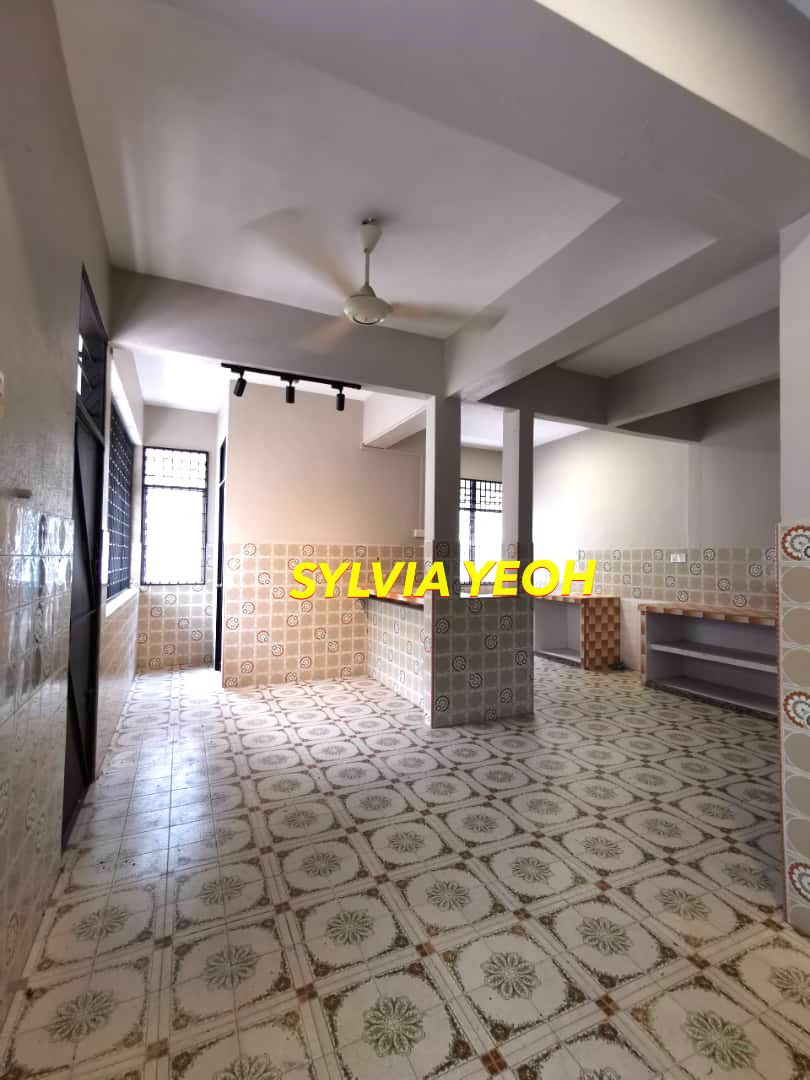 Ayer Itam 2 Storey Corner House Nice Reno Air Itam - photo 6