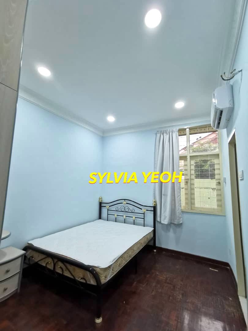 Tanjung Bungah Townhouse 4 Room Villa Bunga Telang - photo 9