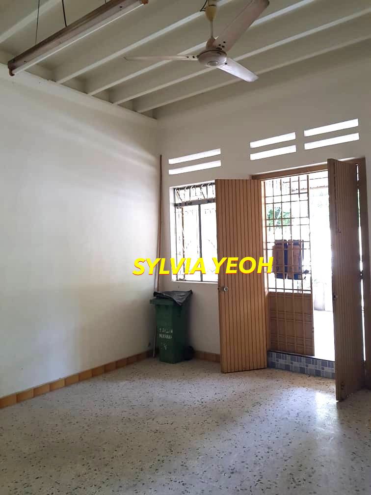 Jalan Nirvana 2 Storey Terrace House Georgetown - photo 5