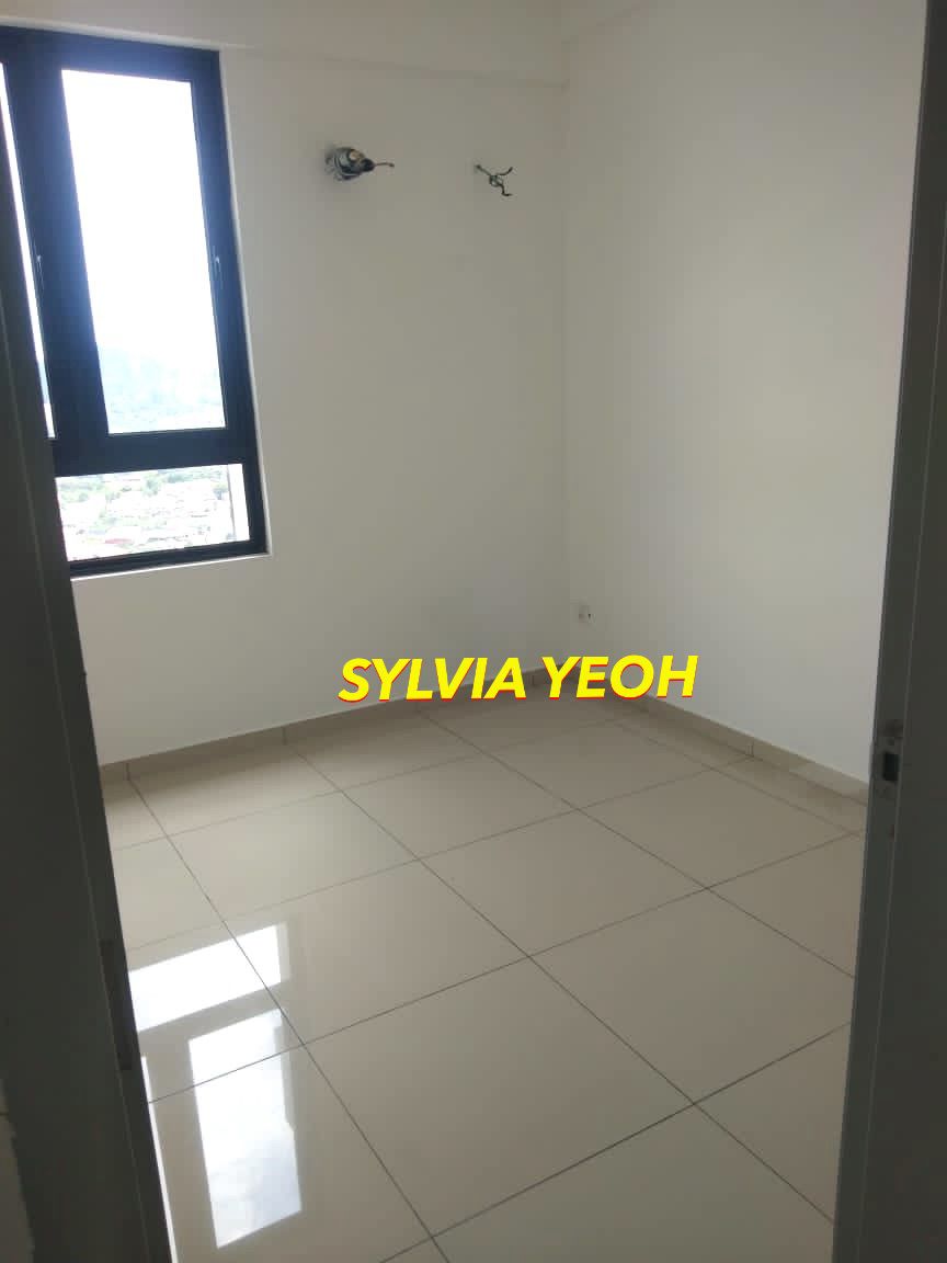 Golden Triangle 2 1136SF New House Sungai Ara - photo 5
