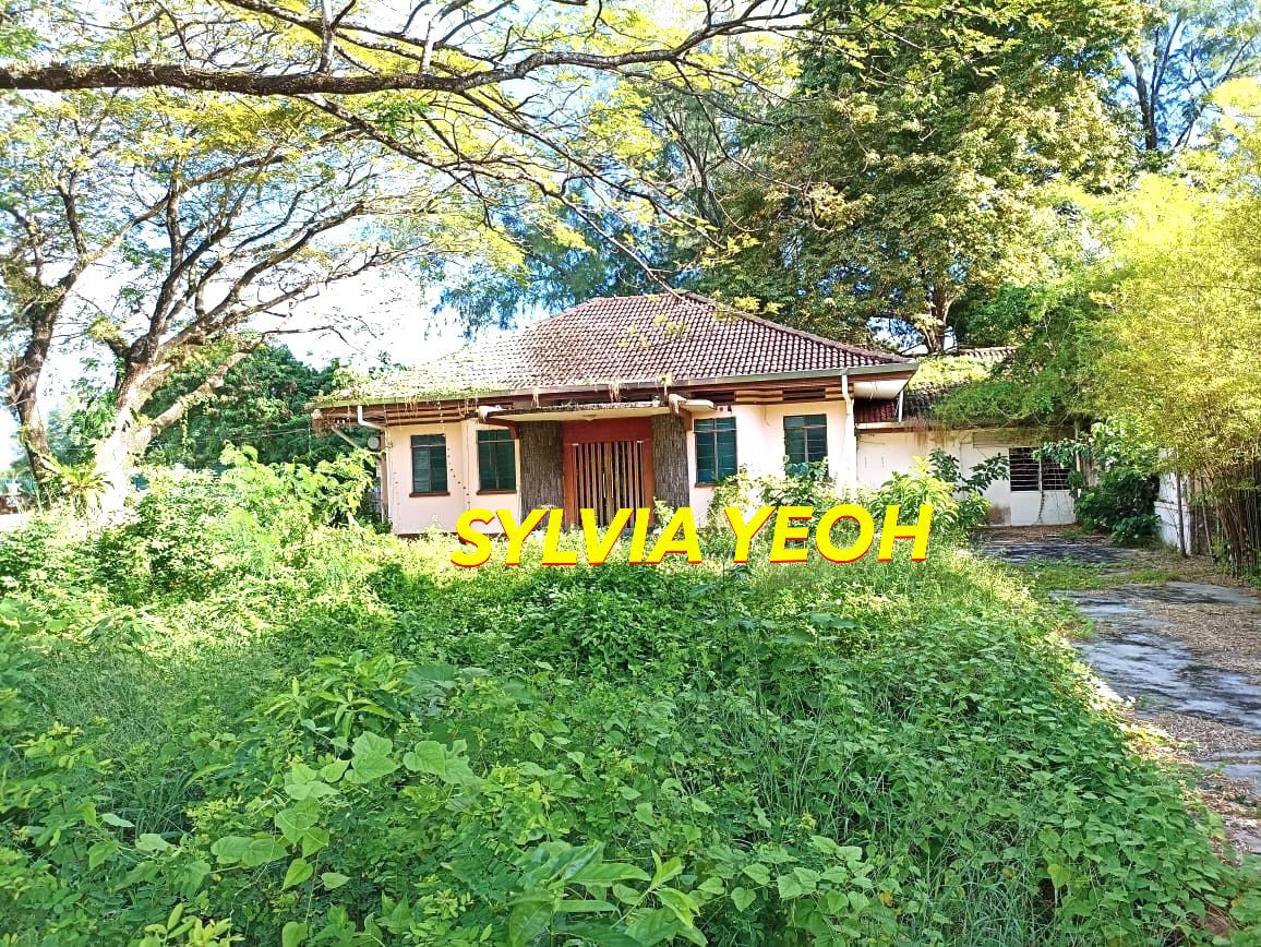 Pantai Molek Bungalow House Land Tanjung Tokong - photo 2