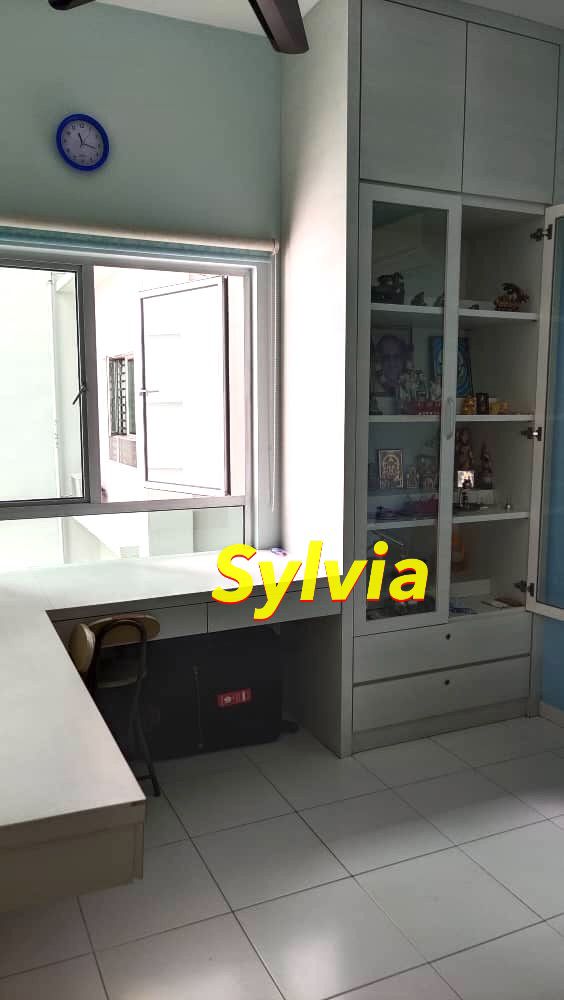 One World 1160sf 2 Car Parks Bayan Baru - photo 5