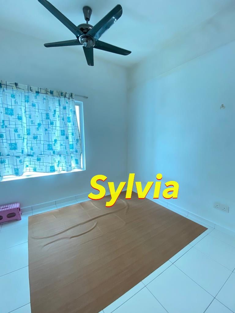 One World 1100SF 2 Parking Bayan Baru - photo 2