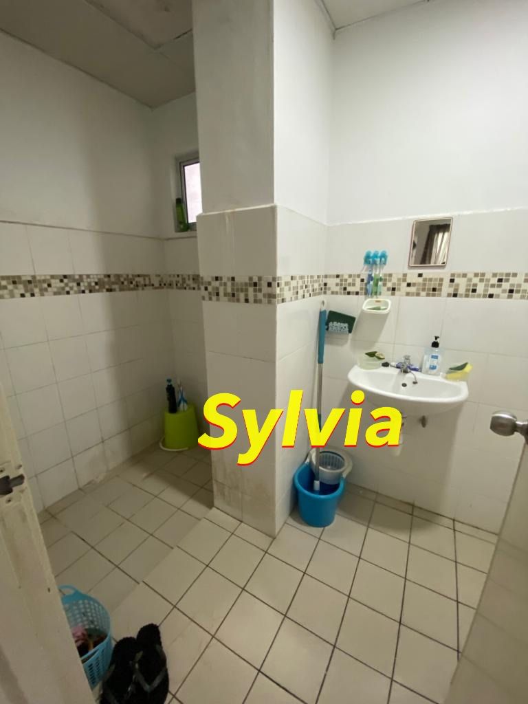 One World 1100SF 2 Parking Bayan Baru - photo 7