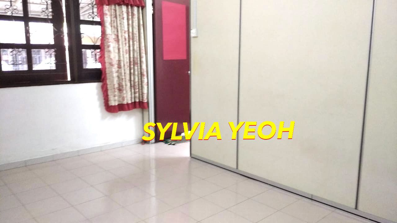Solok Jones 2 Storey Terrace House, Pulau Tikus - photo 9