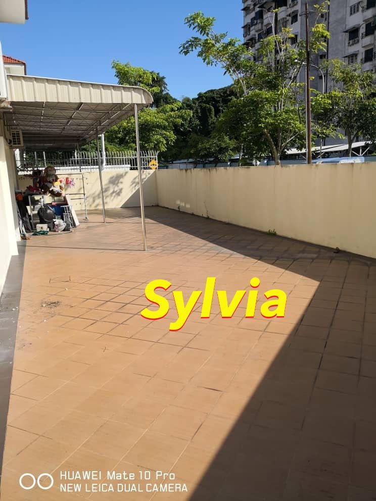 Relau 2 Stry Terrace Corner House at Relau Mutiara - photo 2