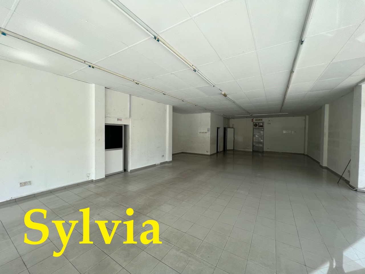 Farlim Ground Floor Shop Ayer Itam - photo 2