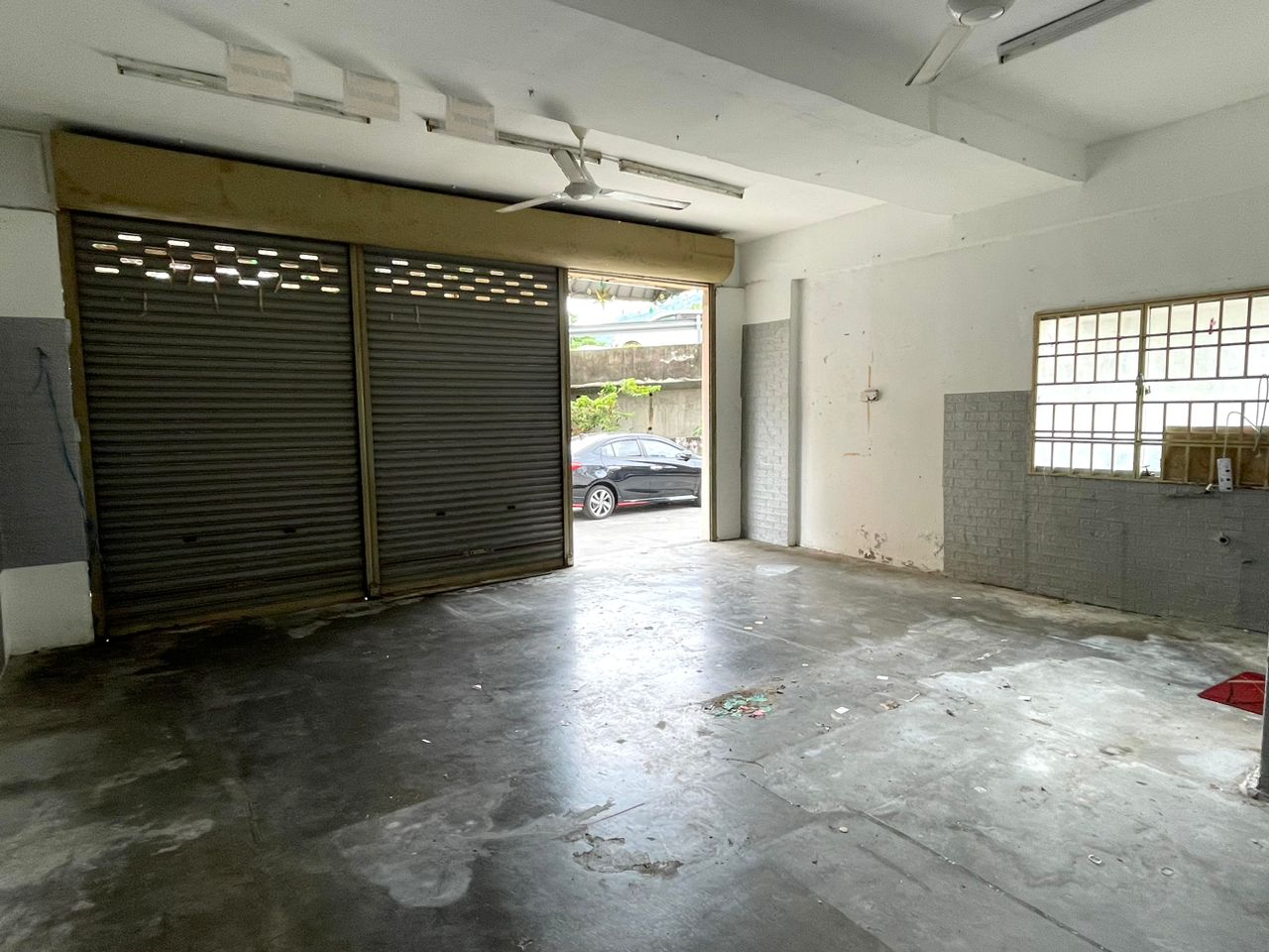 Taman Sri Idaman Block 9B Shop Lot Ayer Itam - photo 2