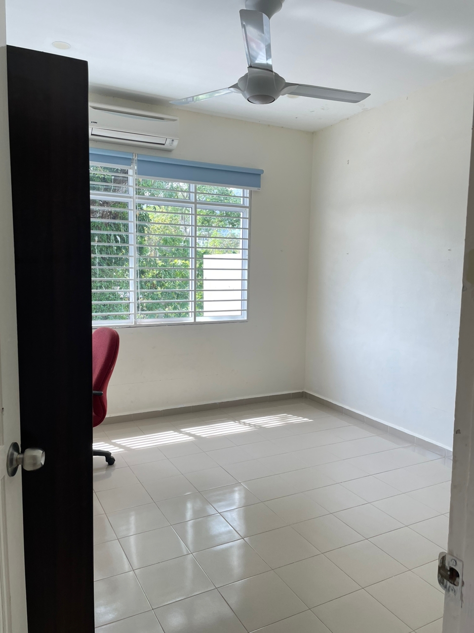 Jalan Oldham 2 Storey Semi D House Tanjung Bungah - photo 5