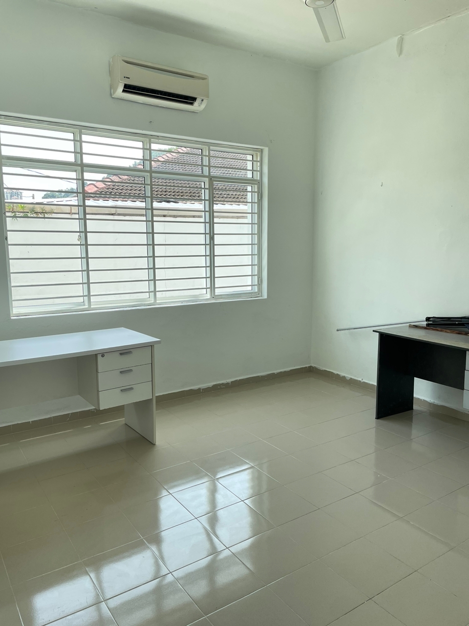 Jalan Oldham 2 Storey Semi D House Tanjung Bungah - photo 6