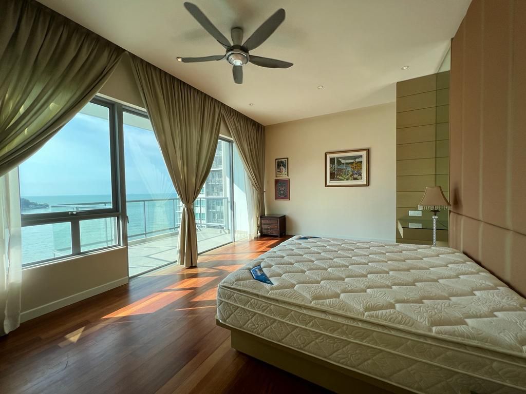 Infinity Beachfront Condo 3700SF Tanjung Bungah - photo 5