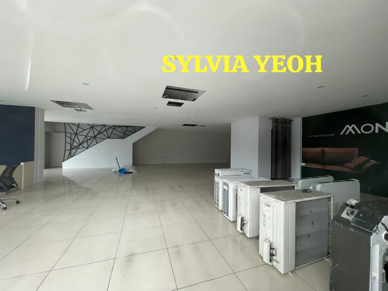 H2O Commercial Shop Lot at Jelutong - photo 2