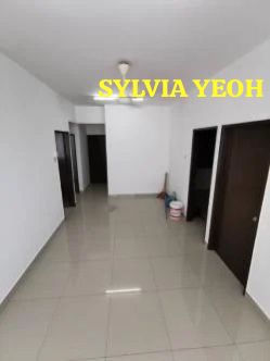 Halaman Kristal Apartment at Jelutong - photo 2