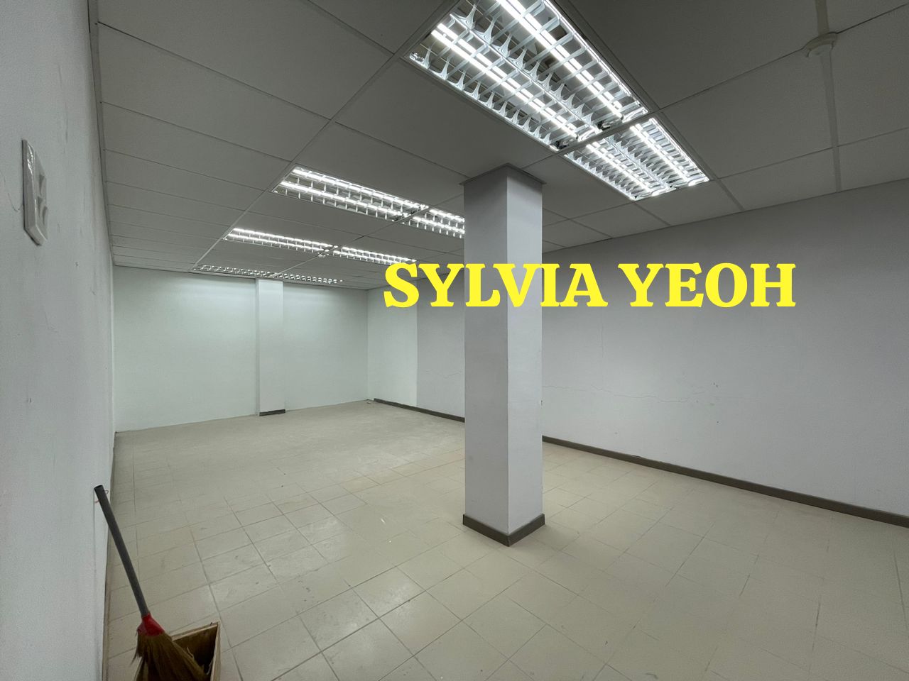 Harbour Trade Centre Shop Lot Jelutong - photo 2