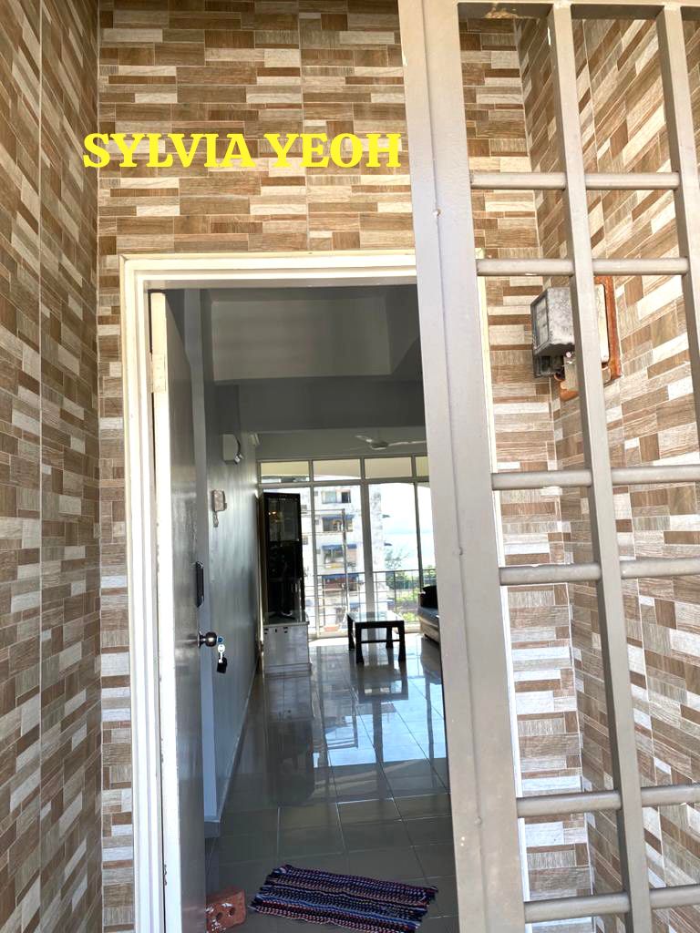 Desa Bukit Dumbar FULL FURNISH at Jelutong - photo 6