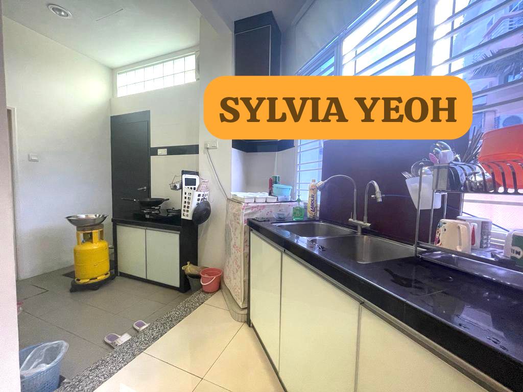 3 Stry Terrace House CELESTA GARDEN at Jelutong - photo 5