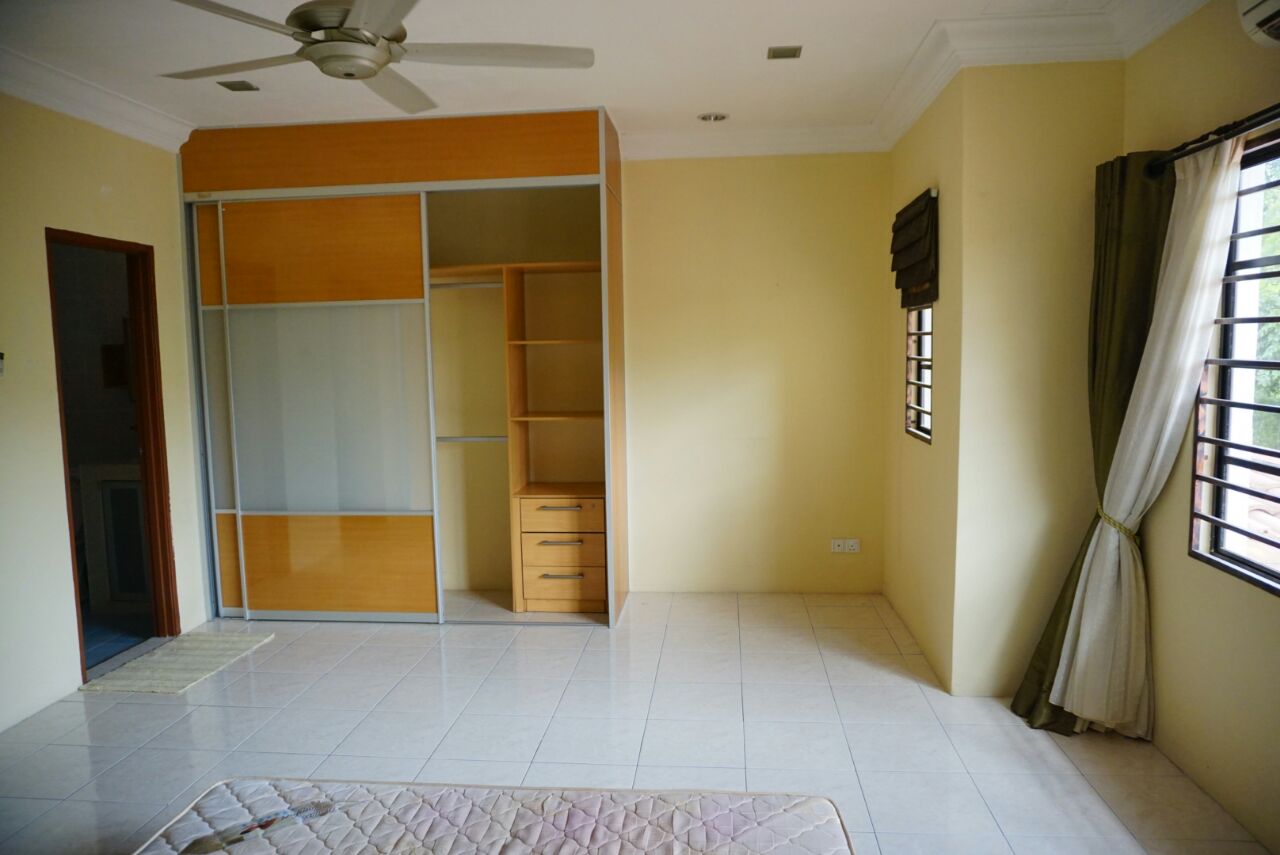 Full Furnished 2sty Bandar Nusa Rhu Shah Alam - photo 3