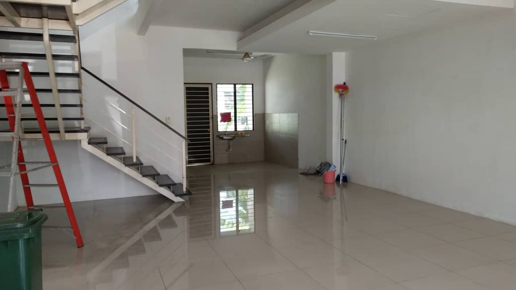 Good Unit, 2sty Ken Rimba,Legian,Shah Alam - photo 2