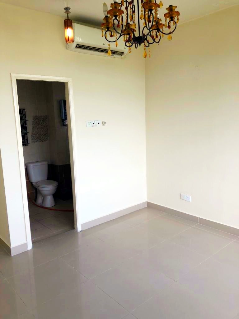 Partly Furnished Prima U1 Seksyen 13 Shah Alam - photo 6