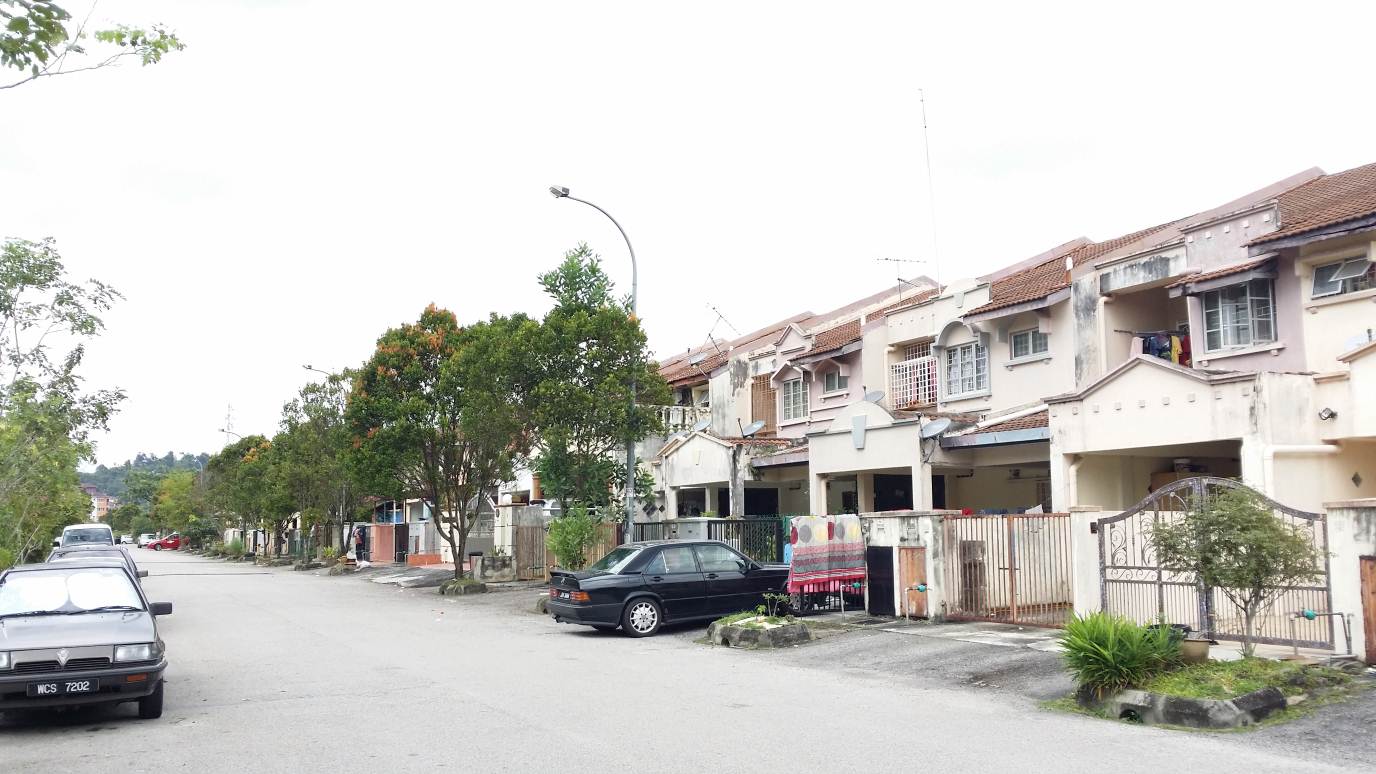 Townhouse Puncak Perdana,Seksyen U10 Shah Alam - photo 3