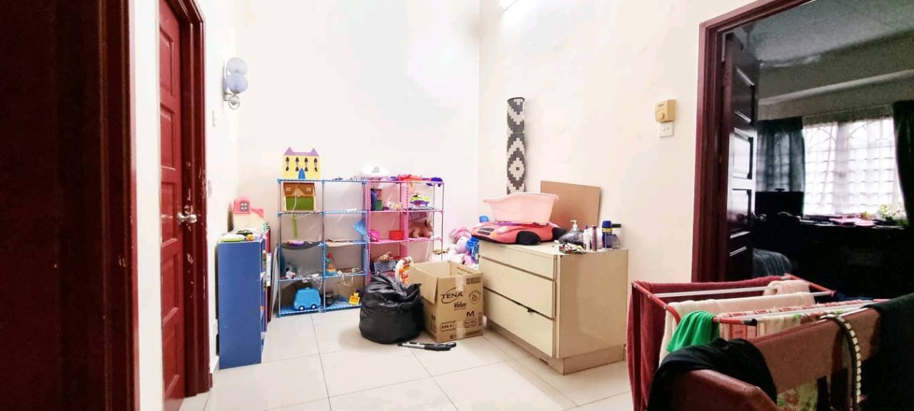 Nice 2 sty Taman Putra Prima Puchong - photo 5