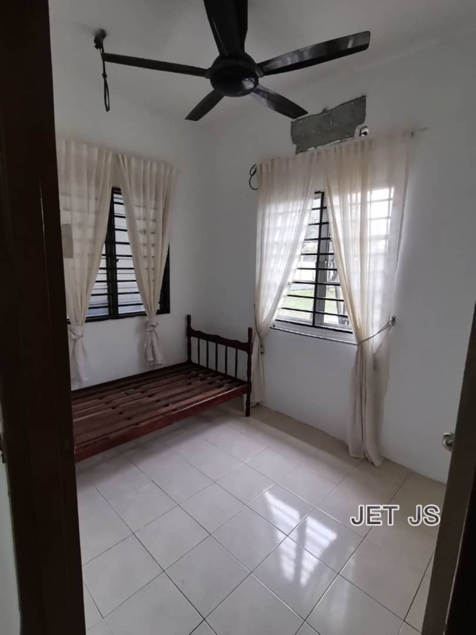 Taman Selat Selatan,Port Klang, 1 sty Corner House - photo 4