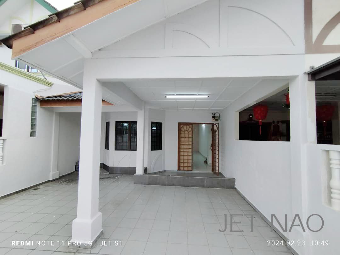 taman bayu perdana,klang, 2 storey house - photo 1