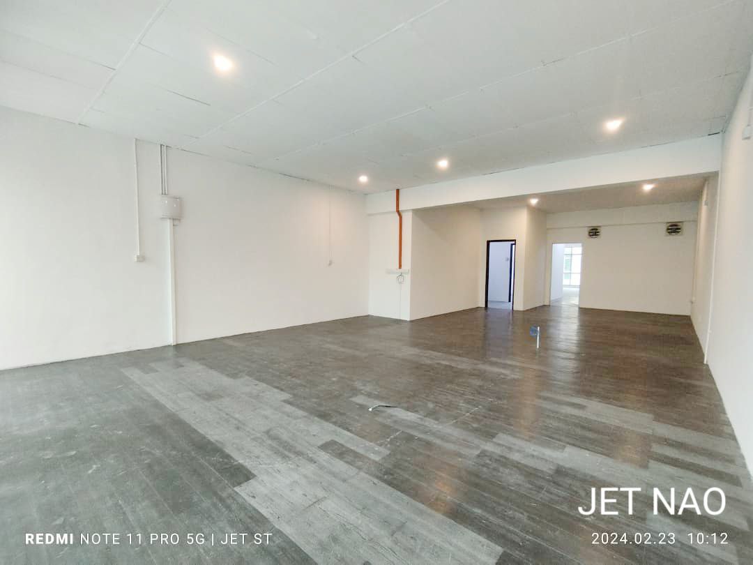 Bandar bukit tinggi, klang, Shop Office 1st Floor