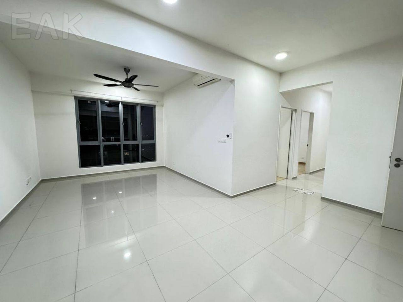GRAVIT 8,KOTA BAYUEMAS,KLANG